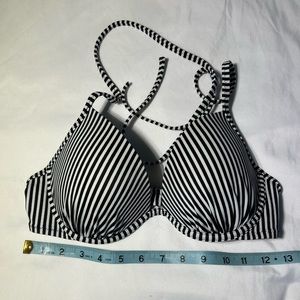 Shade and Shore underwire bikini top
